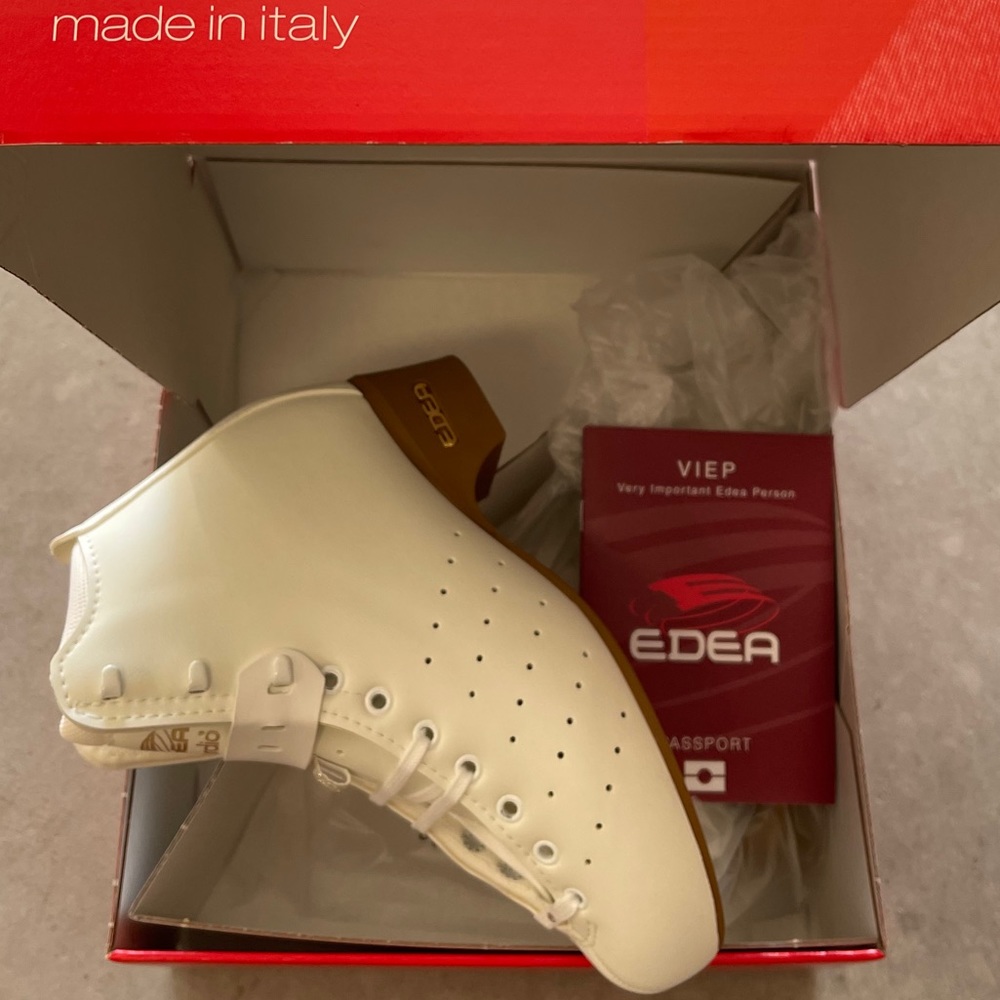 NEW EDEA Esordio Roller Skates, size 255